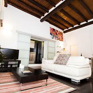 Lo Spasimo Dentro Casa Palermo
